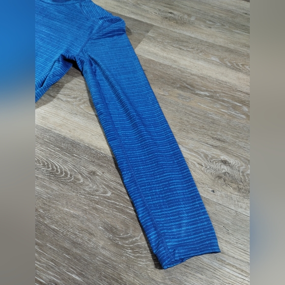 Base Layer 8 Performance Qwick-Dry Men XL Blue Long-Sleeve Fitness Shirt - Picture 8 of 14